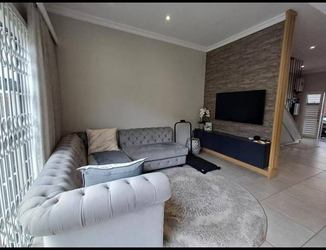 4 BEDROOM PROPERTY TO RENT IN MORNINGSIDE